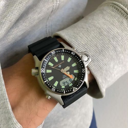 Watch Citizen Aqualand JP2000-08E Black - Make an offer | Wondersmall.com